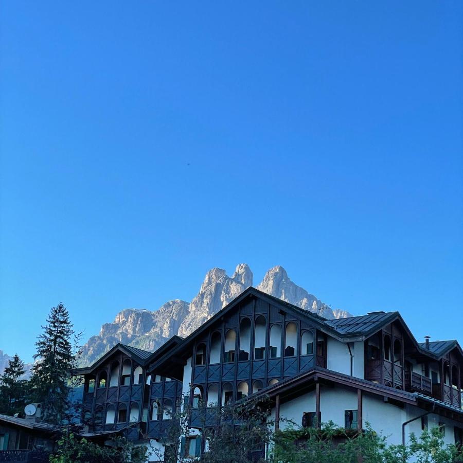 Hotel Isolabella Wellness Фиера ди Примиеро Екстериор снимка