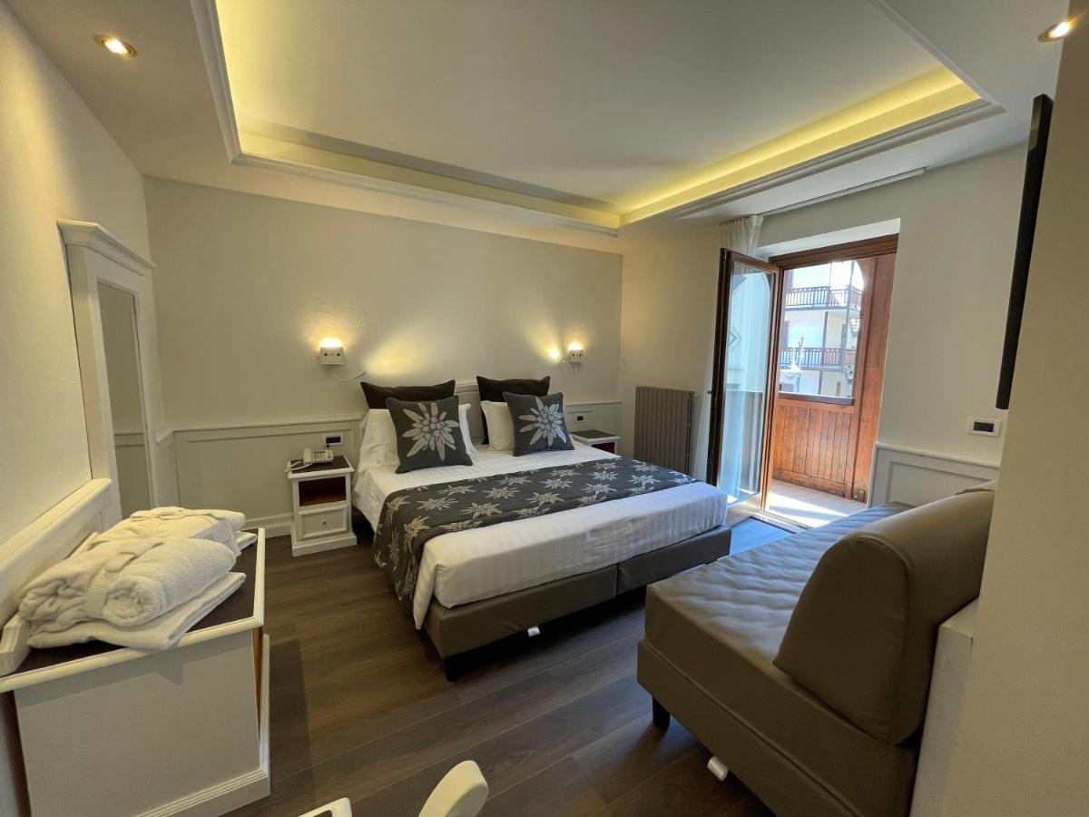 Hotel Isolabella Wellness Фиера ди Примиеро Екстериор снимка
