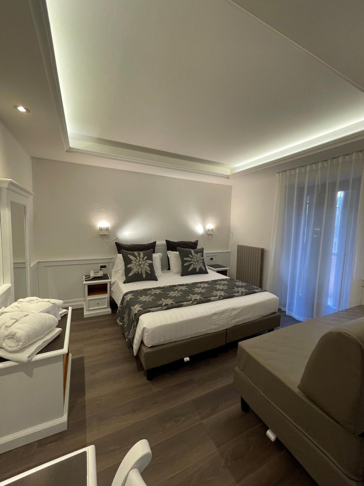 Hotel Isolabella Wellness Фиера ди Примиеро Екстериор снимка