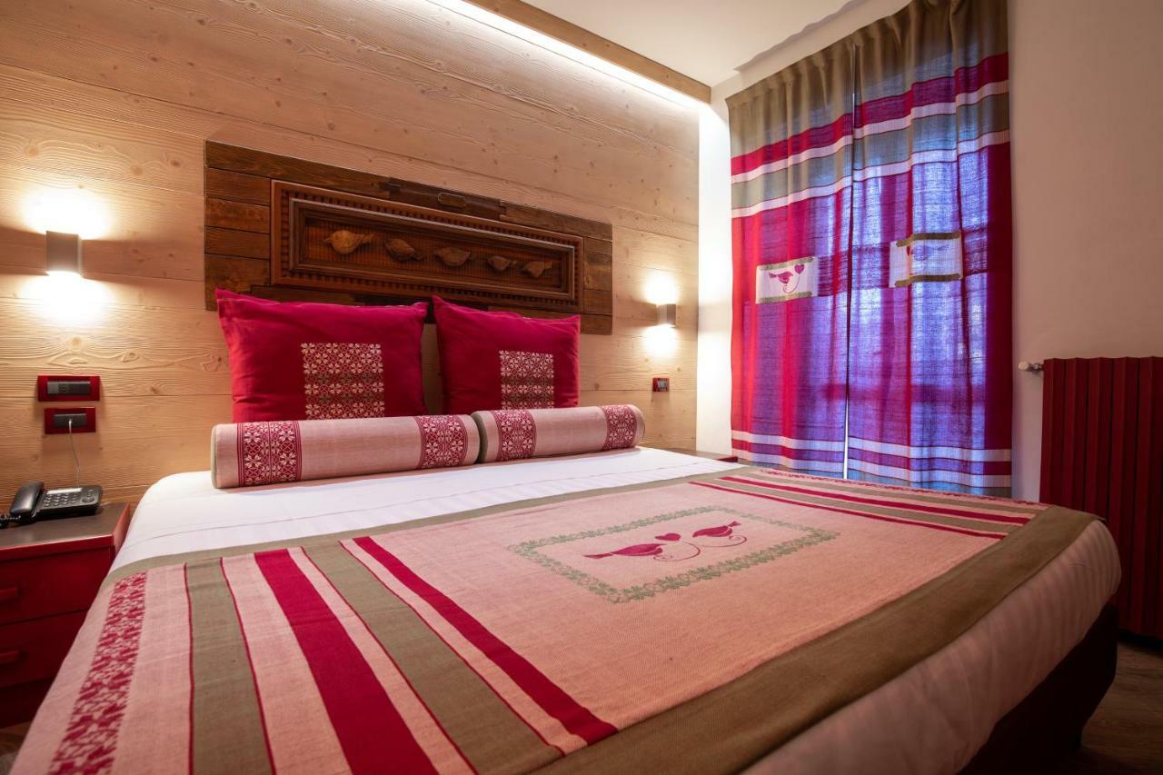 Hotel Isolabella Wellness Фиера ди Примиеро Екстериор снимка